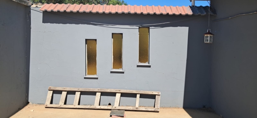 To Let 3 Bedroom Property for Rent in Vaalbank Free State